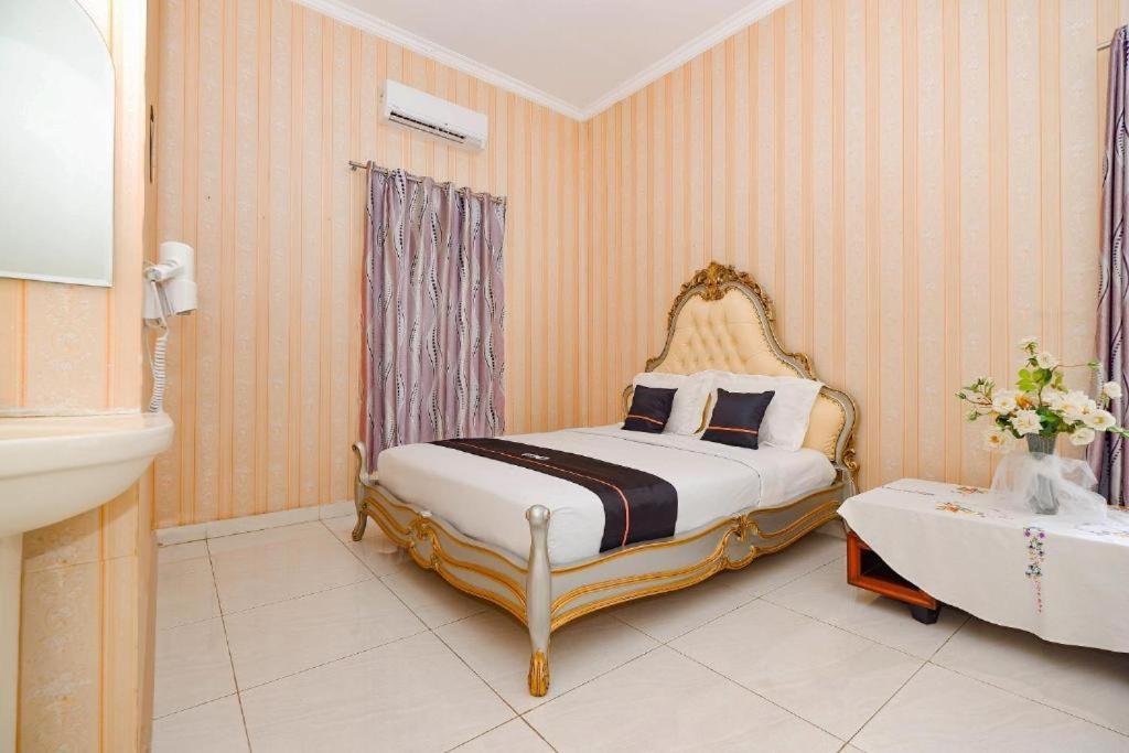Guest House Gethsemane Salatiga Ngoại thất bức ảnh
